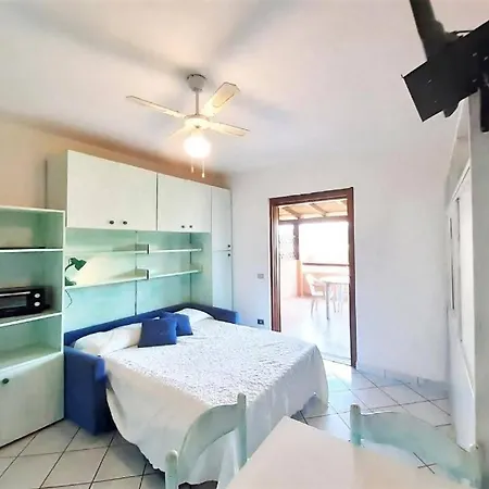 Residenze Golfo Di Lejlighed *