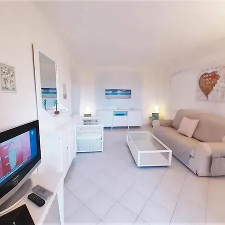 Residenze Golfo Di Marinella * Marinella (Sardinia)